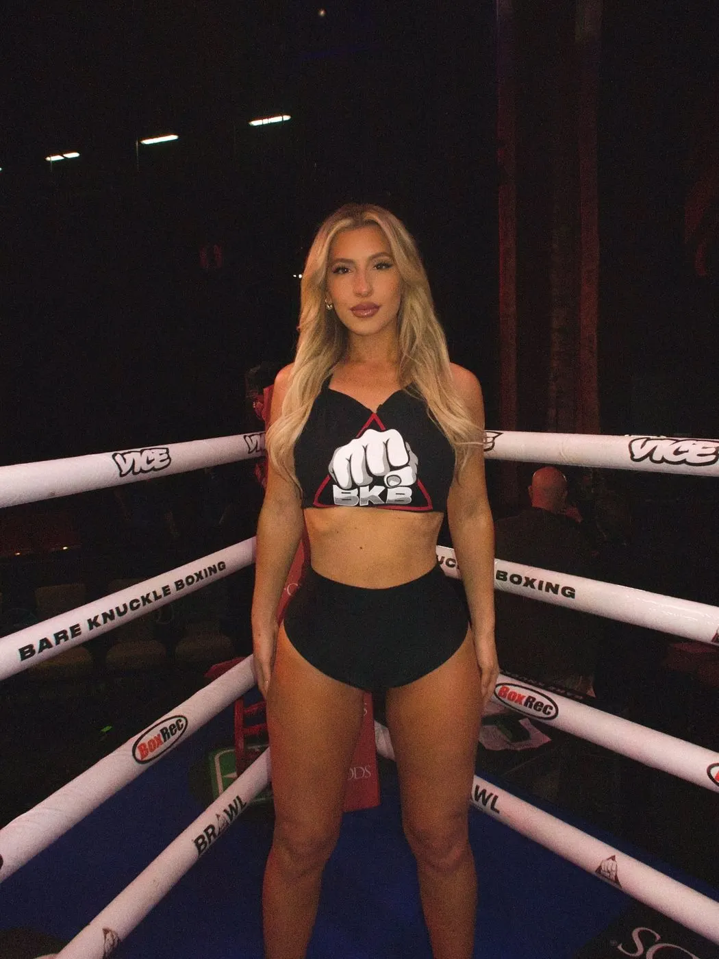 Bella Valenti, photo 10